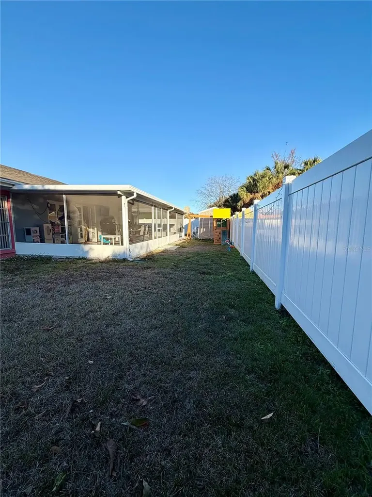 8026 Jackson Springs Road Tampa FL 33615