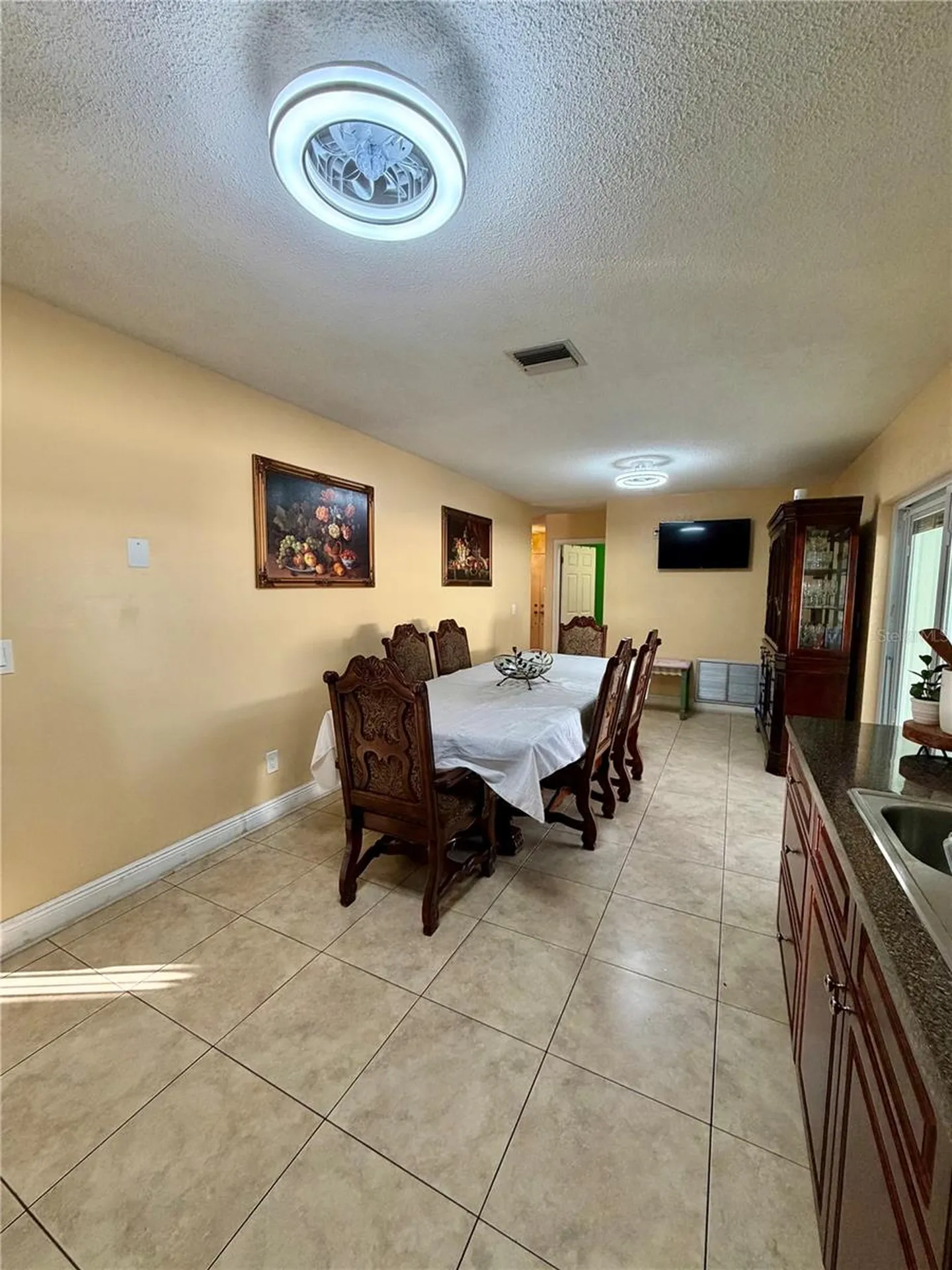 8026 Jackson Springs Road Tampa FL 33615