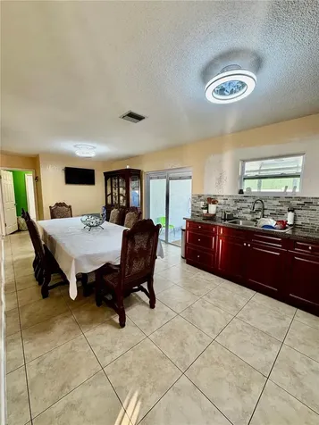 8026 Jackson Springs Road Tampa FL 33615