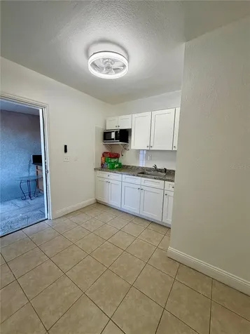8026 Jackson Springs Road Tampa FL 33615