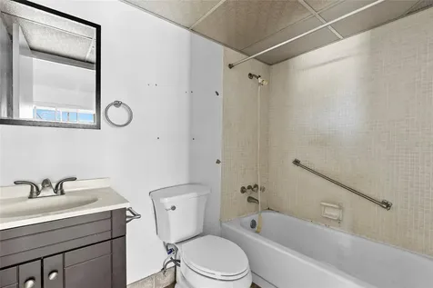 187 Saxony Terrace Delray Beach FL 33446