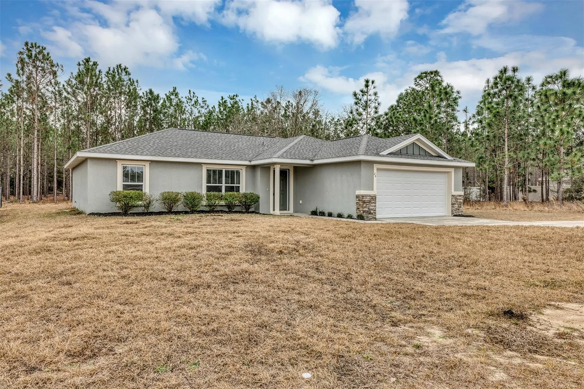 24 Oak Run Ocala FL 34472