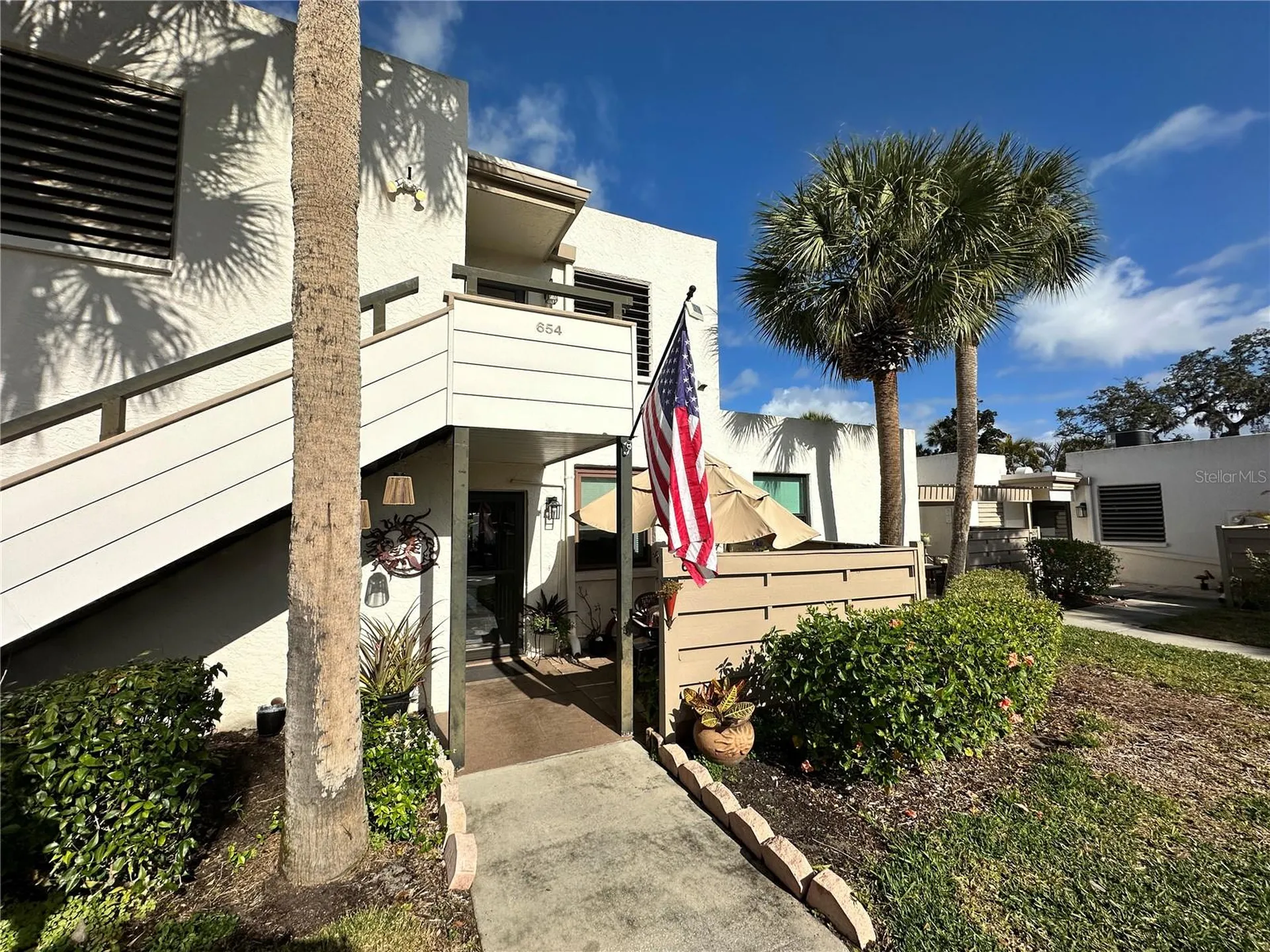 655 Woodlawn Drive Bradenton FL 34210