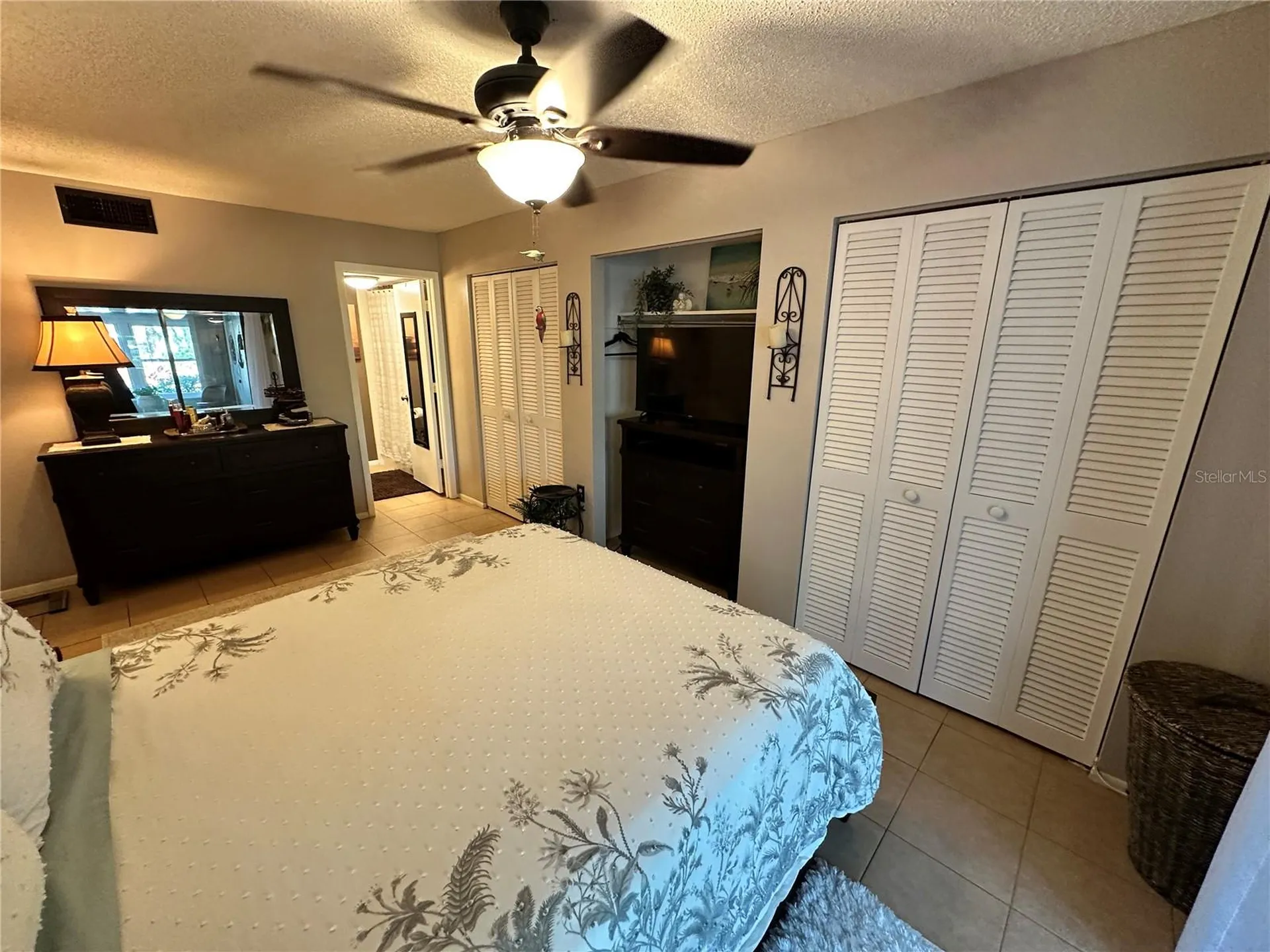 655 Woodlawn Drive Bradenton FL 34210