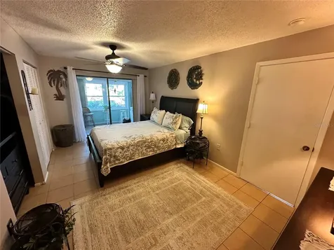 655 Woodlawn Drive Bradenton FL 34210