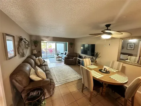 655 Woodlawn Drive Bradenton FL 34210