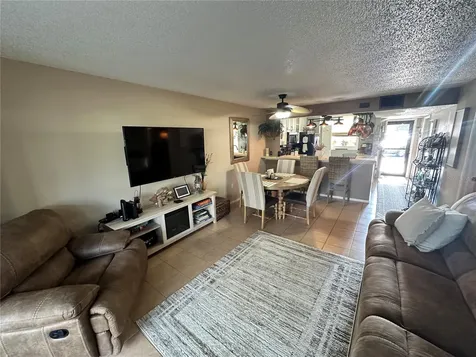 655 Woodlawn Drive Bradenton FL 34210