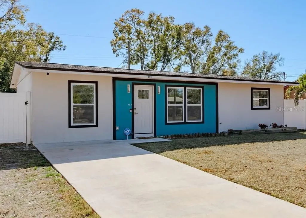 4430 W Trilby Avenue Tampa FL 33616