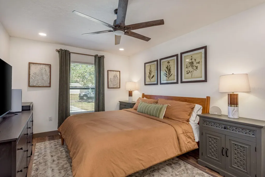 4430 W Trilby Avenue Tampa FL 33616