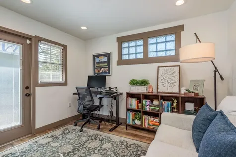 4430 W Trilby Avenue Tampa FL 33616