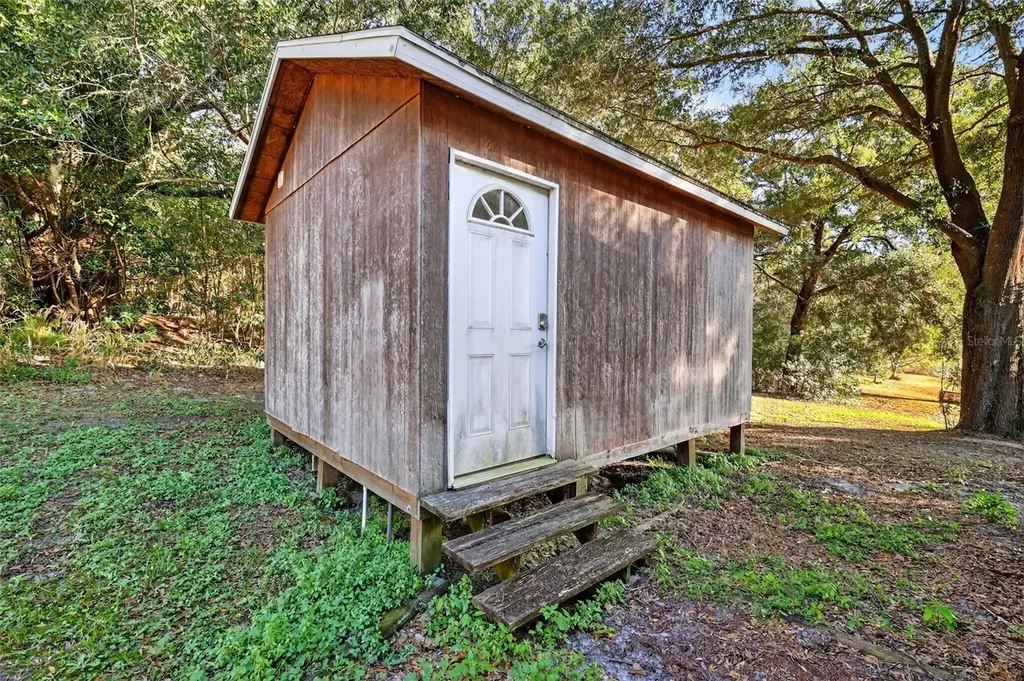 29714 SE Highway 42 Umatilla FL 32784