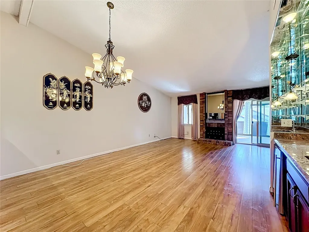 2 Escondido Circle Altamonte Springs FL 32701