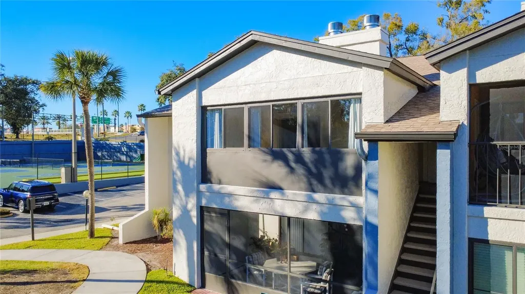 2 Escondido Circle Altamonte Springs FL 32701