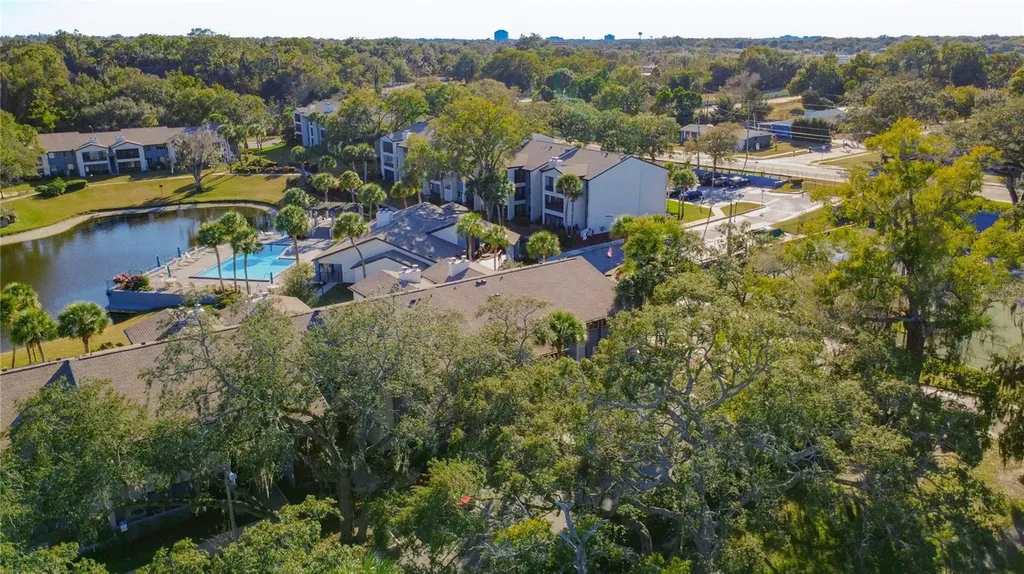 2 Escondido Circle Altamonte Springs FL 32701