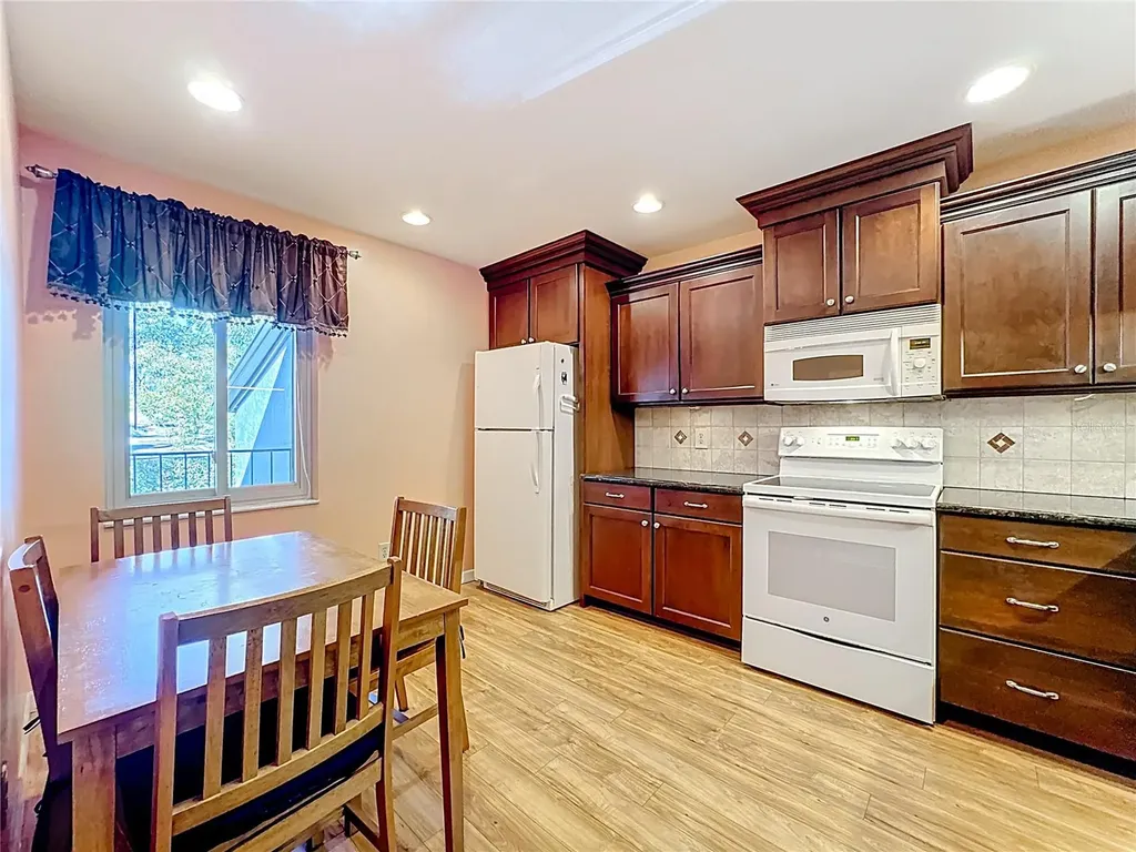 2 Escondido Circle Altamonte Springs FL 32701