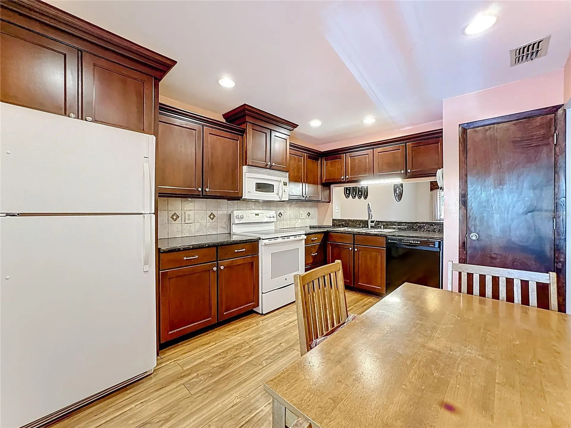 2 Escondido Circle Altamonte Springs FL 32701