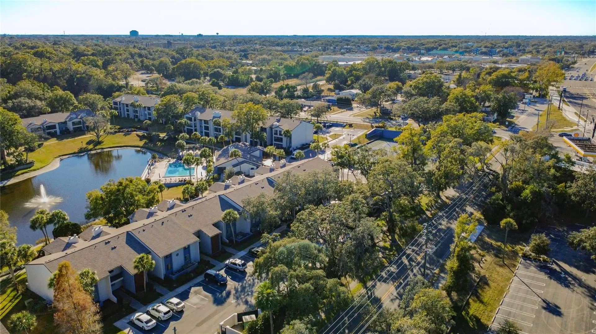 2 Escondido Circle Altamonte Springs FL 32701
