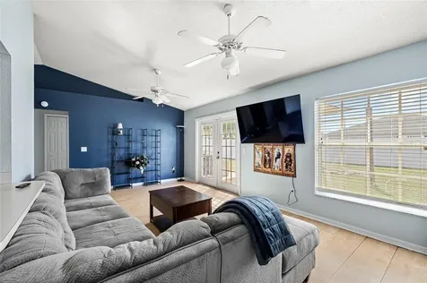 145 Eagle Point Boulevard Auburndale FL 33823
