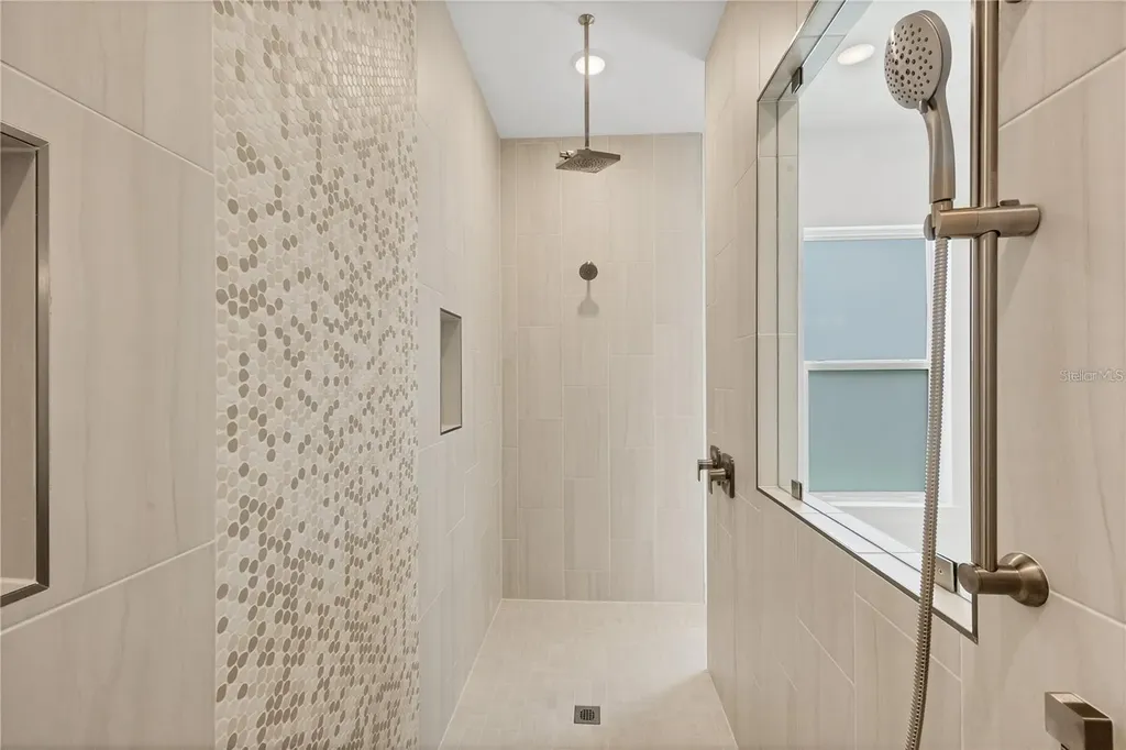 705 Anegada Lane Sarasota FL 34234