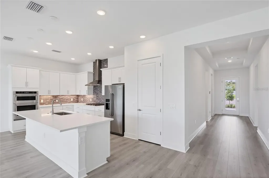 705 Anegada Lane Sarasota FL 34234