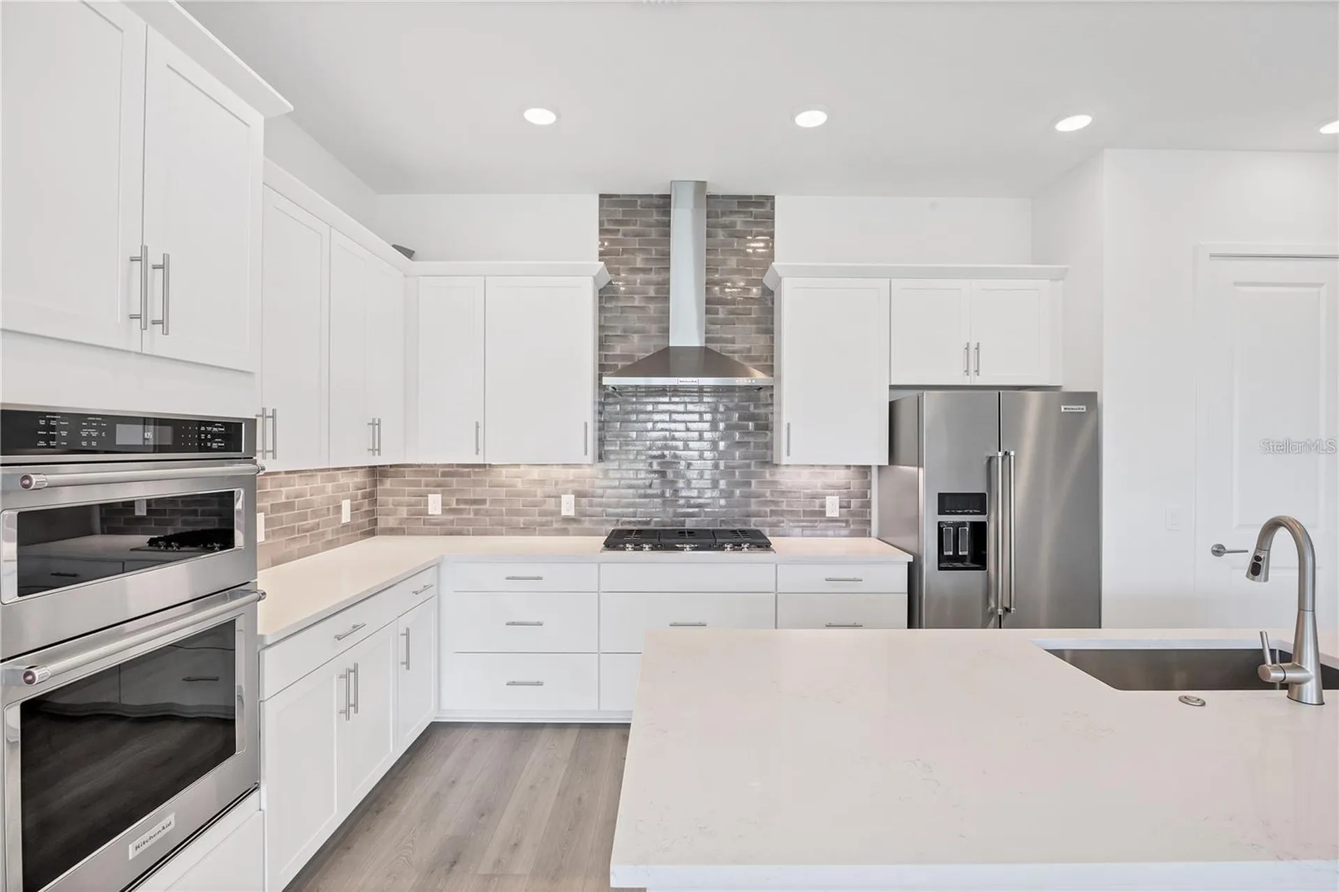 705 Anegada Lane Sarasota FL 34234