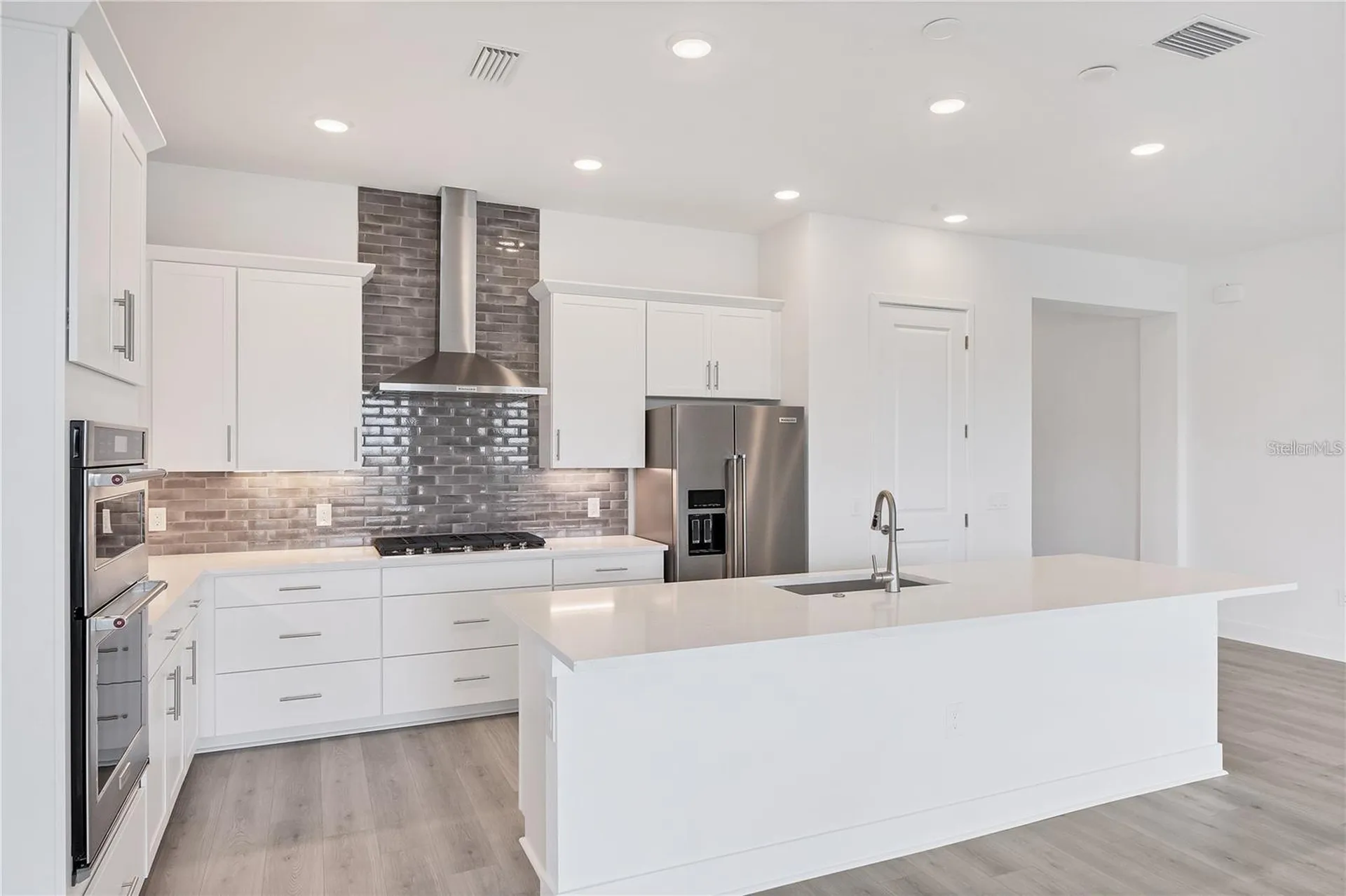 705 Anegada Lane Sarasota FL 34234