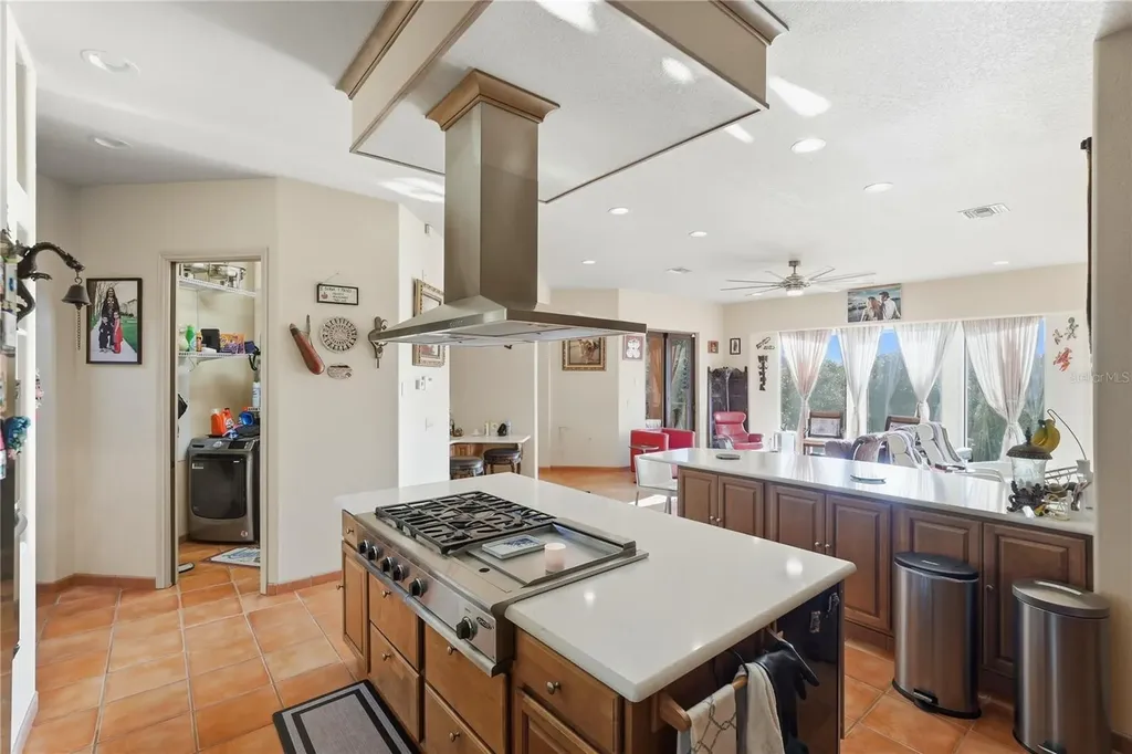 9017 Baywood Park Drive Seminole FL 33777