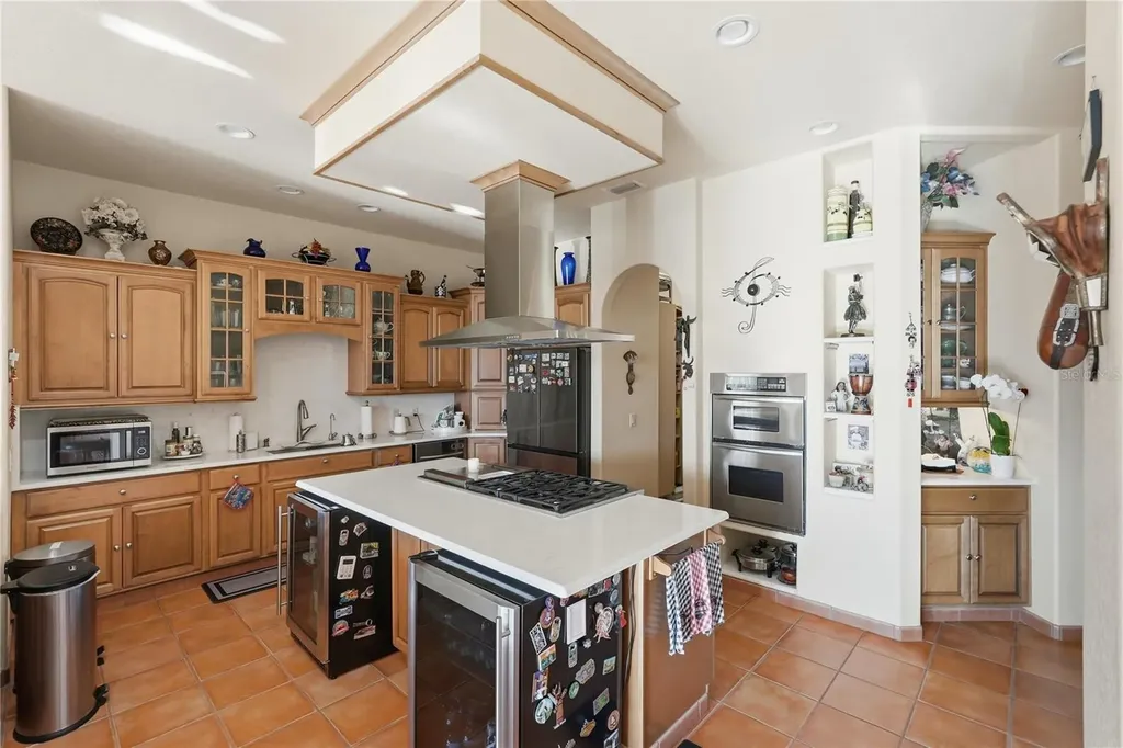 9017 Baywood Park Drive Seminole FL 33777