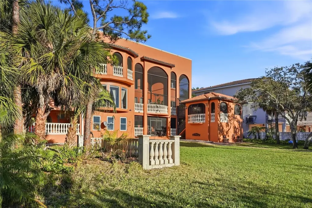 9017 Baywood Park Drive Seminole FL 33777