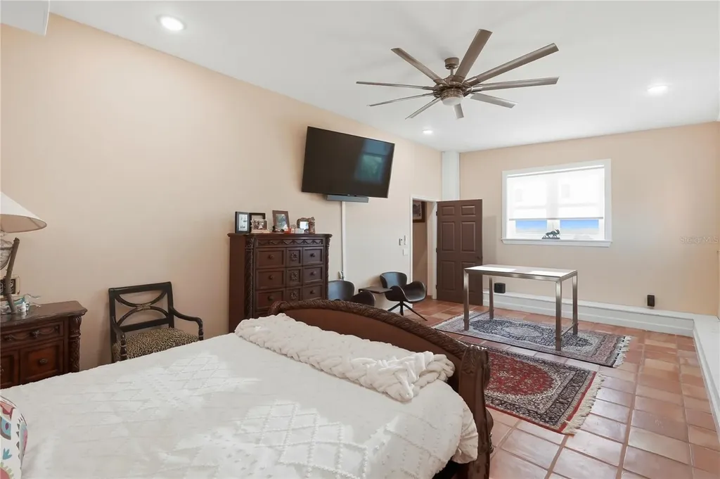 9017 Baywood Park Drive Seminole FL 33777
