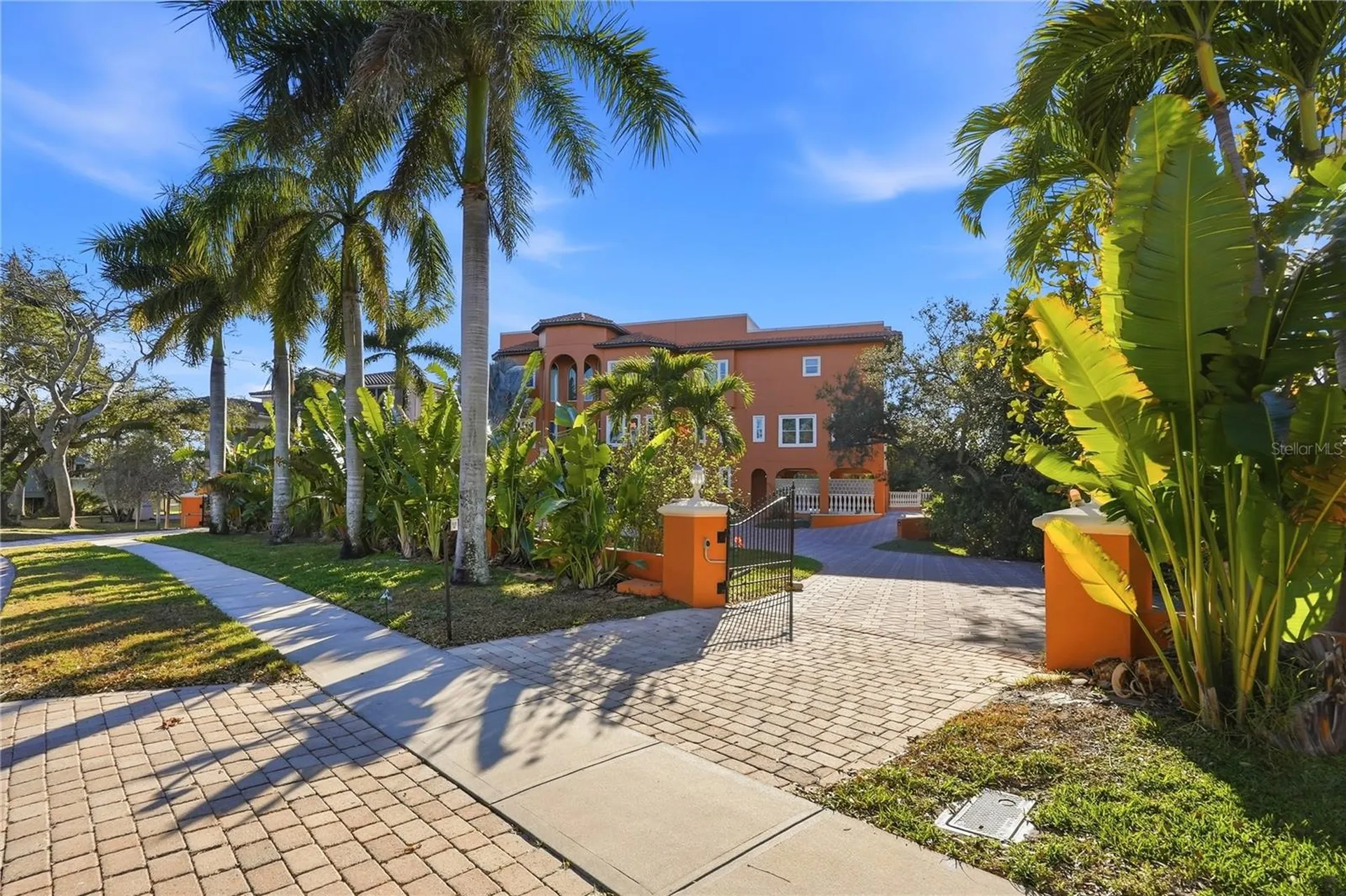 9017 Baywood Park Drive Seminole FL 33777