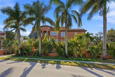 9017 Baywood Park Drive Seminole FL 33777