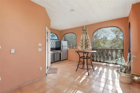 9017 Baywood Park Drive Seminole FL 33777