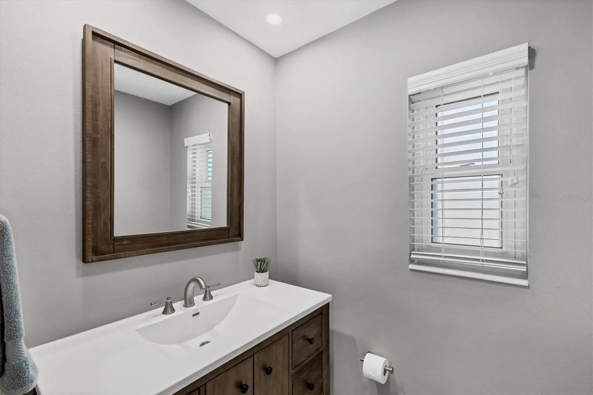5201 Stevens Drive Sarasota FL 34234