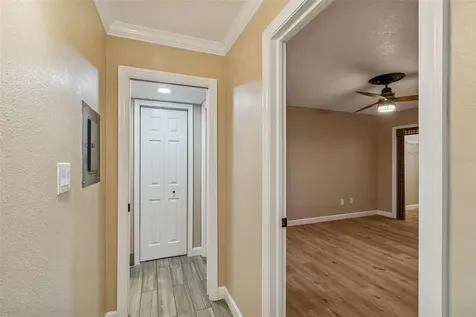 4937 Marine Parkway New Port Richey FL 34652