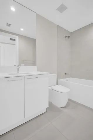275 1st Avenue S St Petersburg FL 33701