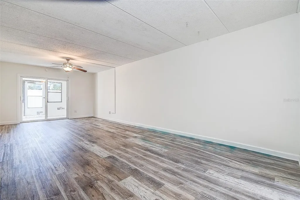 4435 1st Street NE St Petersburg FL 33703