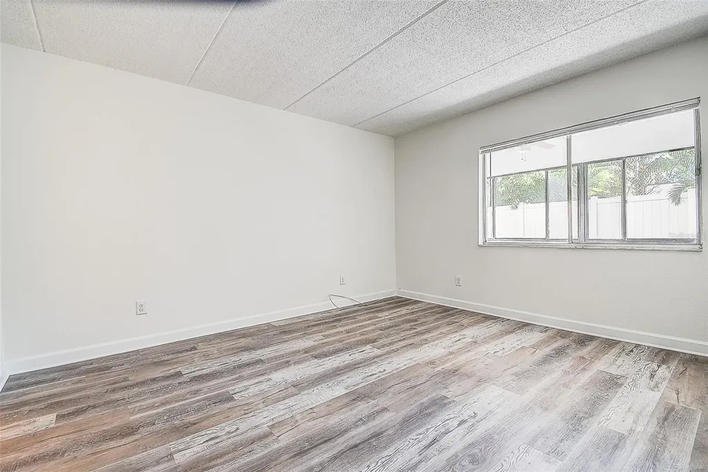 4435 1st Street NE St Petersburg FL 33703