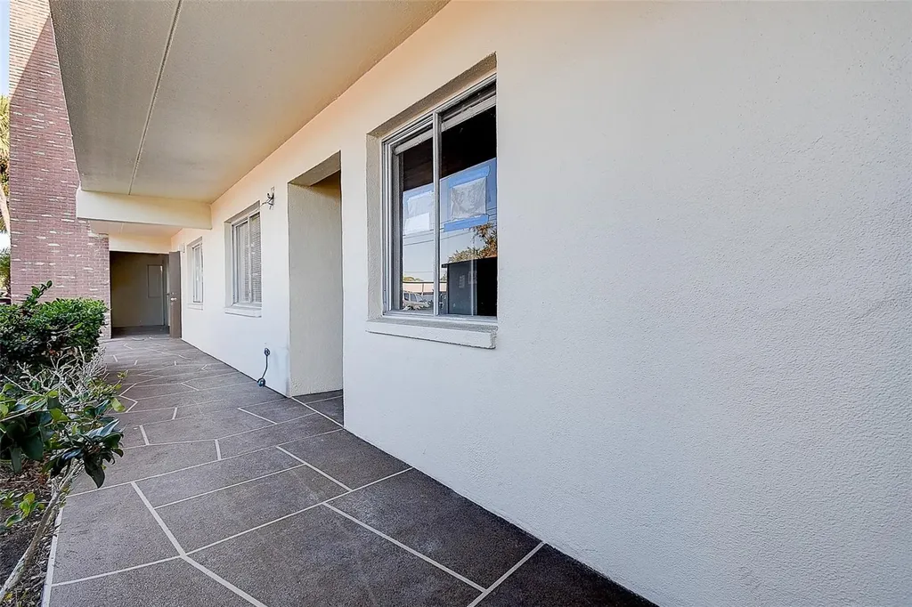 4435 1st Street NE St Petersburg FL 33703