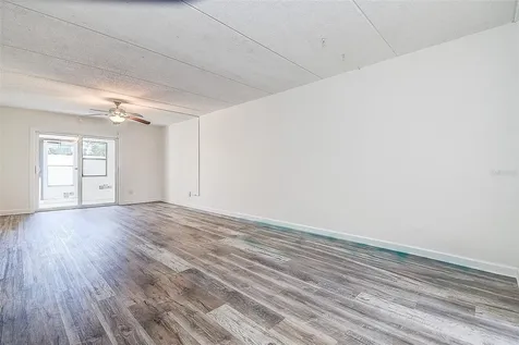 4435 1st Street NE St Petersburg FL 33703