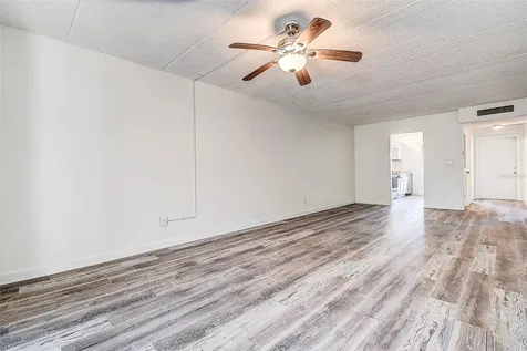 4435 1st Street NE St Petersburg FL 33703