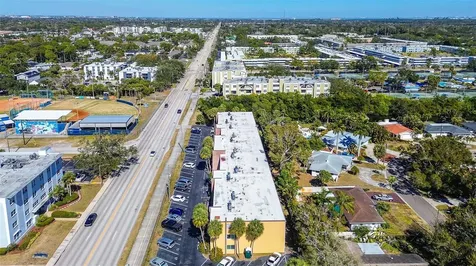 4435 1st Street NE St Petersburg FL 33703