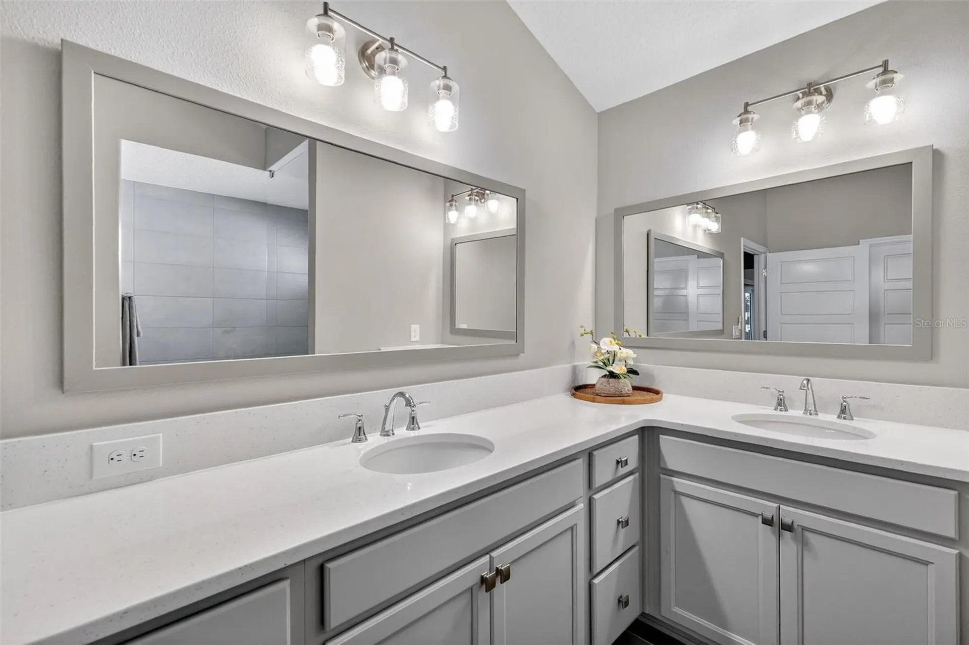 1744 Woelkers Circle The Villages FL 34762