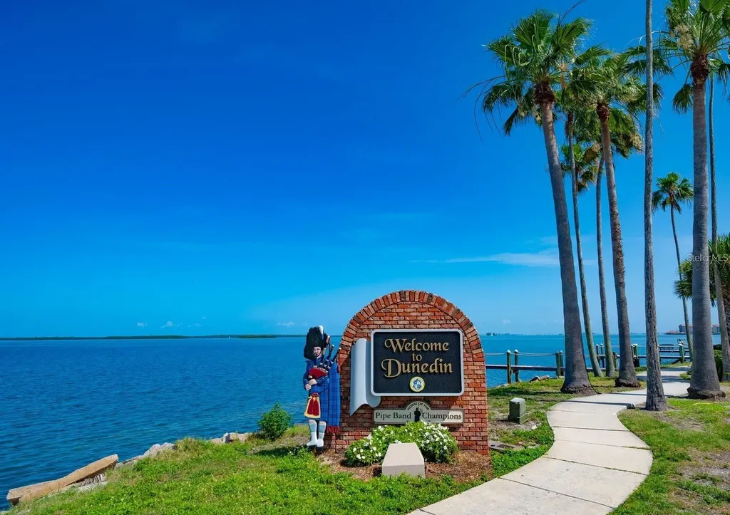 414 Birdsong Lane Dunedin FL 34698
