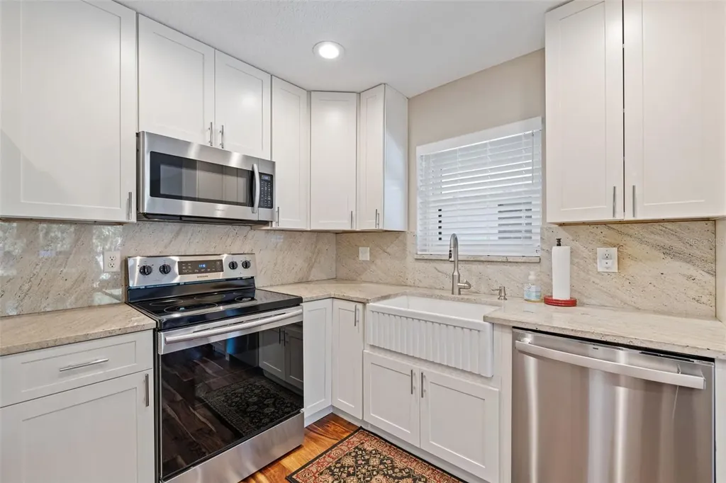 1683 Watermark Circle NE St Petersburg FL 33702