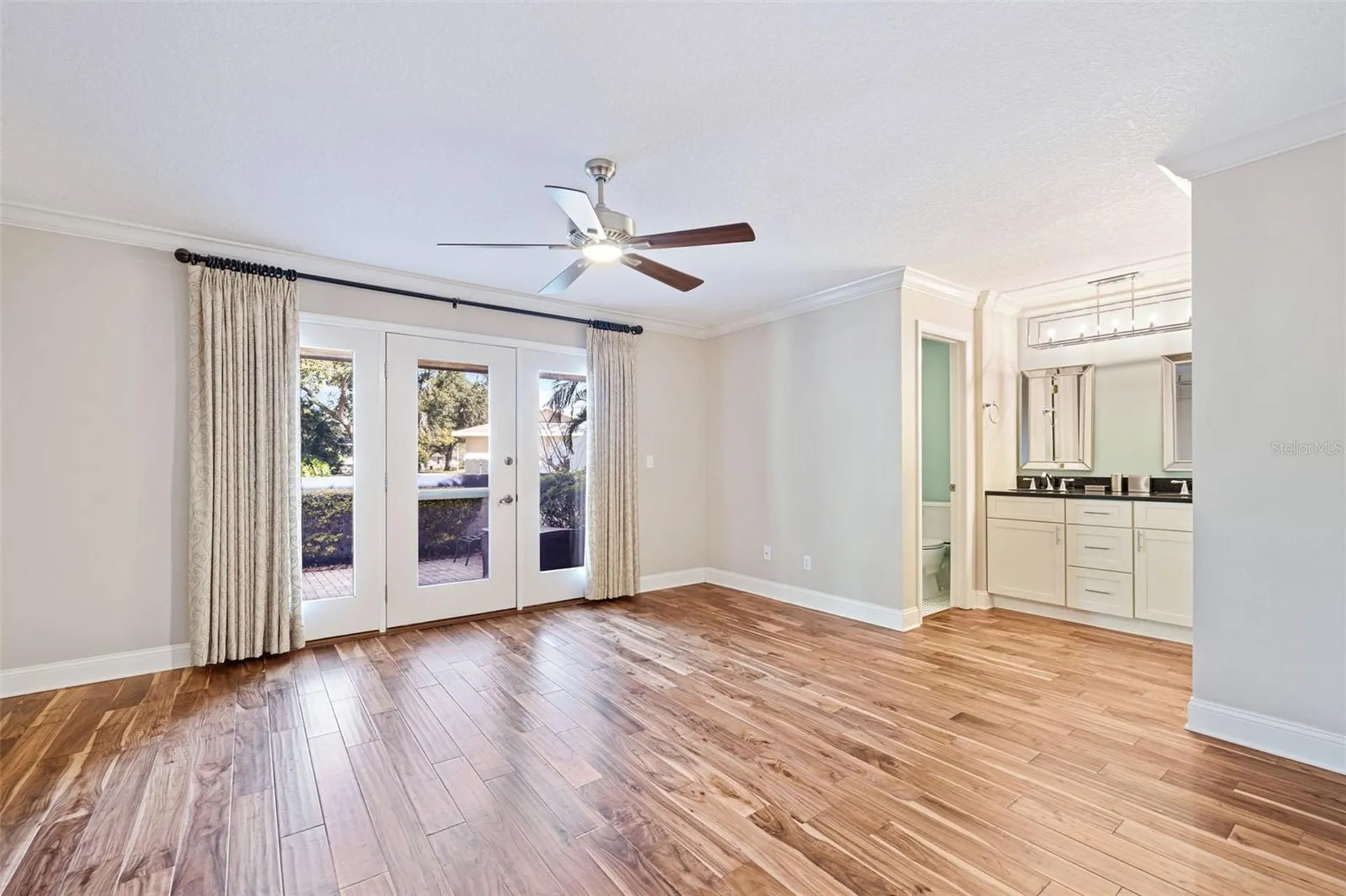 1683 Watermark Circle NE St Petersburg FL 33702