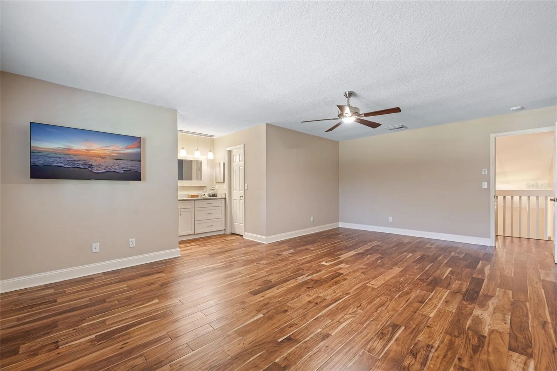 1683 Watermark Circle NE St Petersburg FL 33702