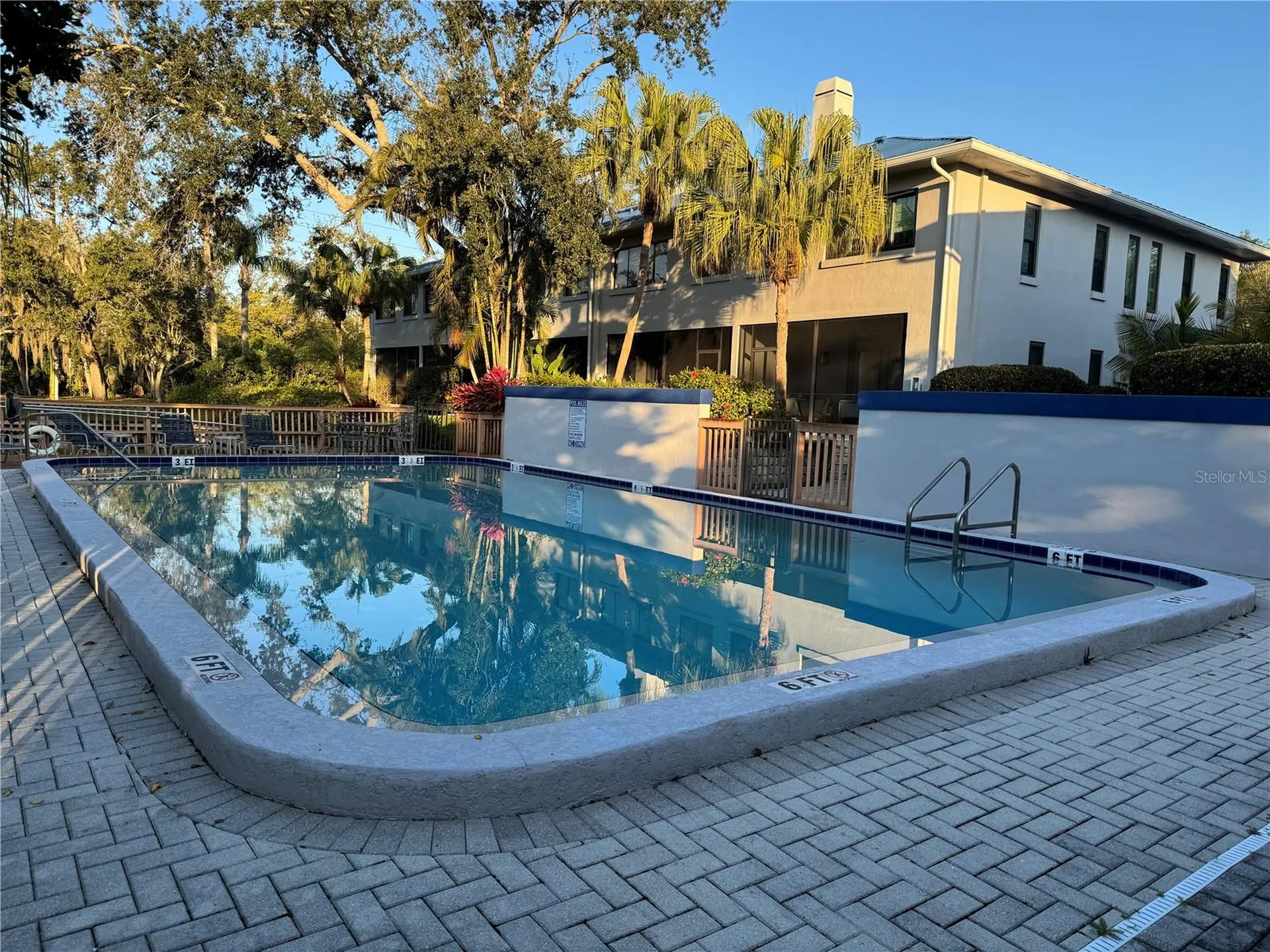1683 Watermark Circle NE St Petersburg FL 33702