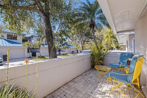 1683 Watermark Circle NE St Petersburg FL 33702