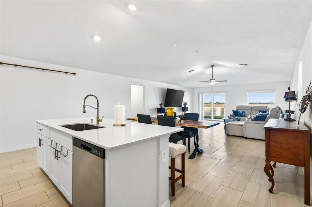 15217 Zircon Red Drive Wimauma FL 33598